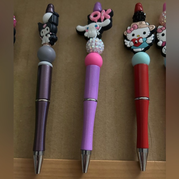 Hello kitty and friends handcrafted pens (pick one) - Picture 4 of 6